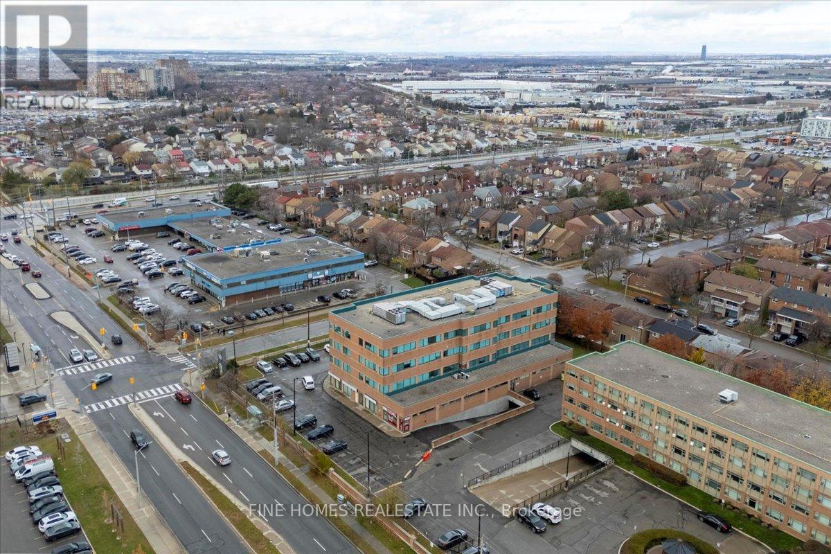 310 - 100 Humber College Boulevard, Toronto, Ontario  M9V 5G4 - Photo 22 - W12586284