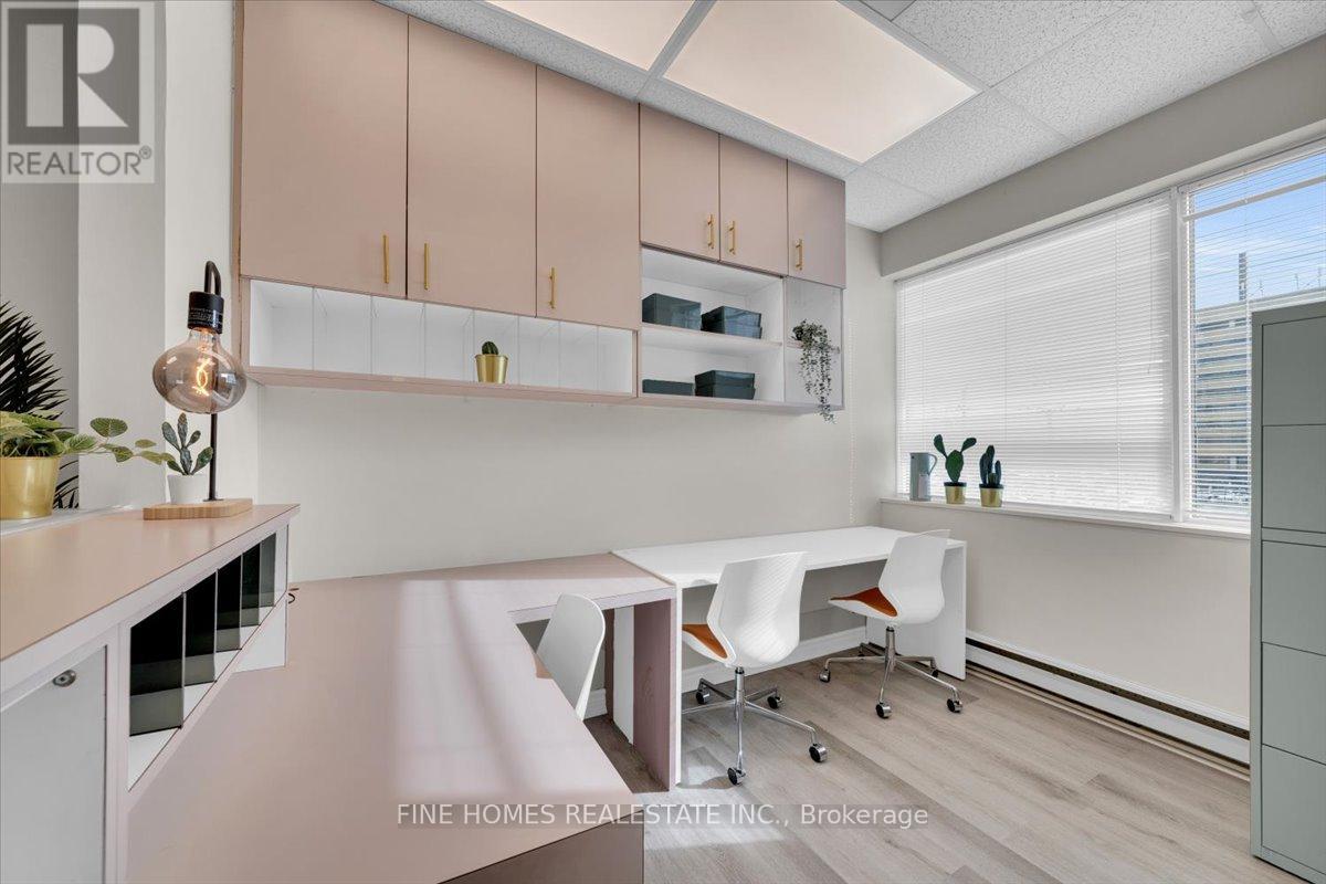 310 - 100 Humber College Boulevard, Toronto, Ontario  M9V 5G4 - Photo 7 - W12586284