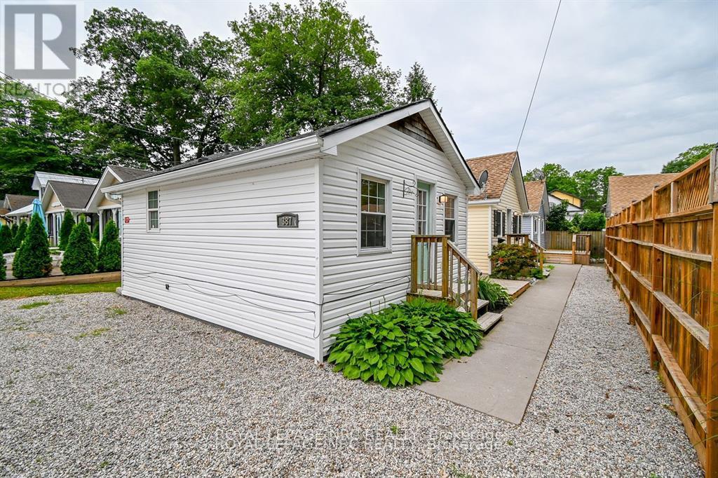 387 Elmwood Avenue, Fort Erie, Ontario  L0S 1B0 - Photo 38 - X12586452