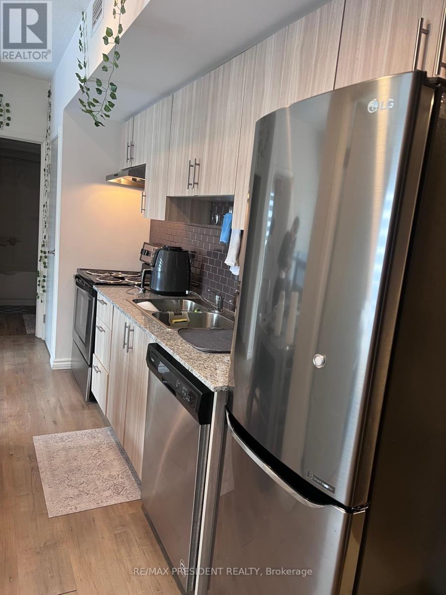 G616 - 275 Larch St Street, Waterloo, Ontario  N2L 3R2 - Photo 7 - X12586322