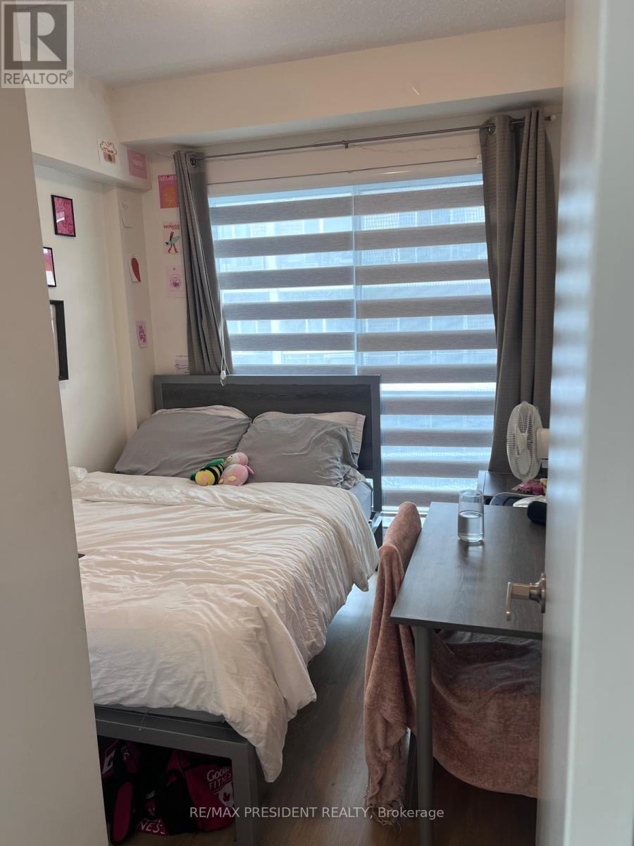 G616 - 275 Larch St Street, Waterloo, Ontario  N2L 3R2 - Photo 8 - X12586322