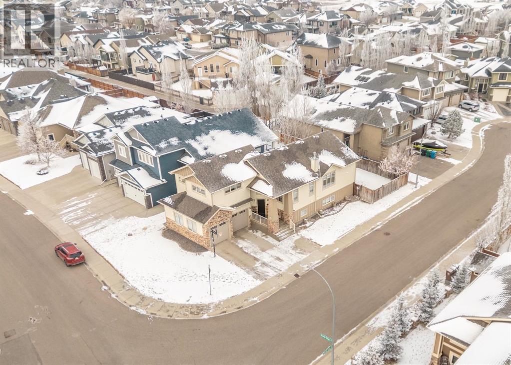 223 Sixmile Ridge S, Lethbridge, Alberta  T1K 5S9 - Photo 2 - A2273106