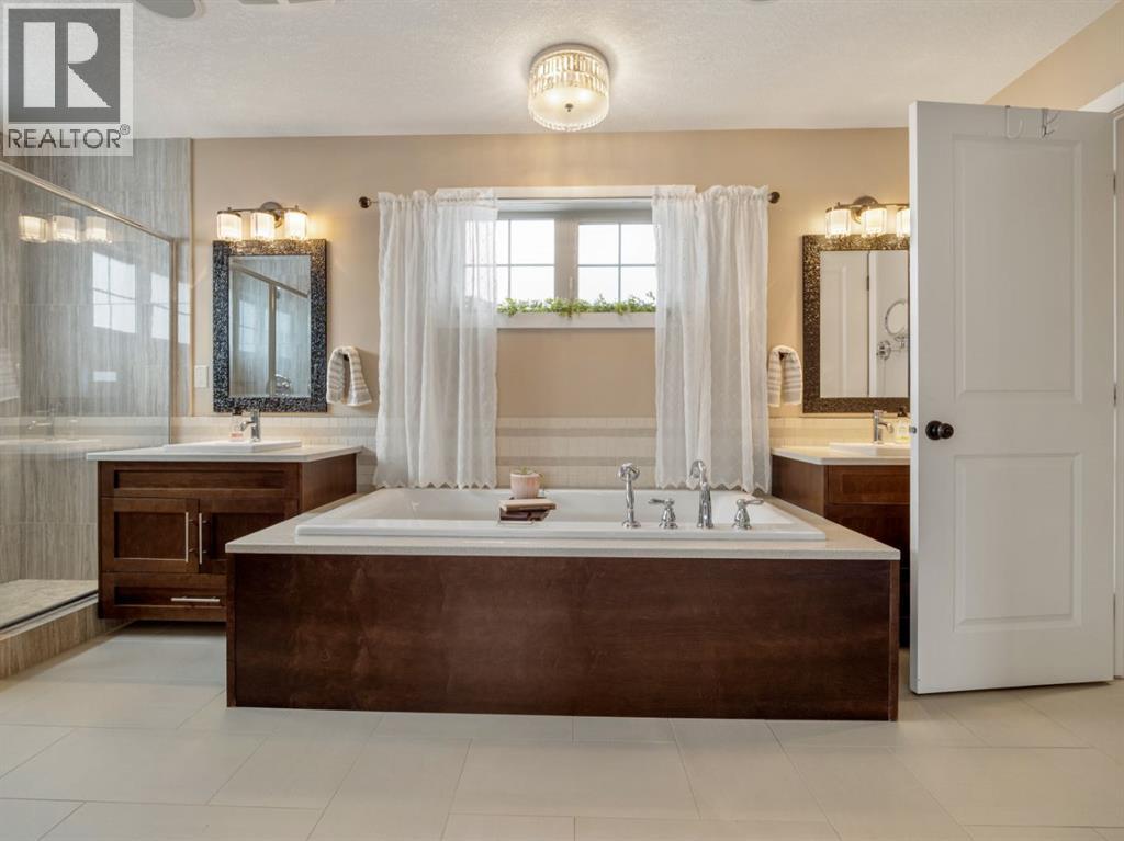 223 Sixmile Ridge S, Lethbridge, Alberta  T1K 5S9 - Photo 32 - A2273106