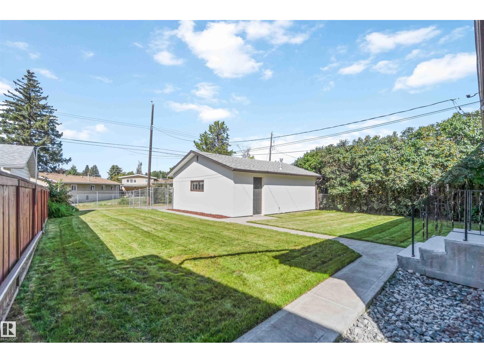 6808 95 Av Nw, Edmonton, Alberta  T6B 1A8 - Photo 40 - E4457298