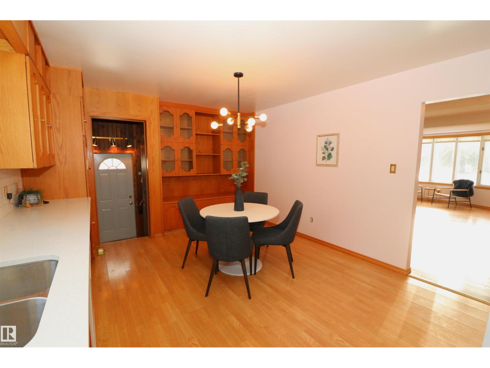 1049 Mcdermid Dr, Sherwood Park, Alberta  T8A 1B7 - Photo 10 - E4465687