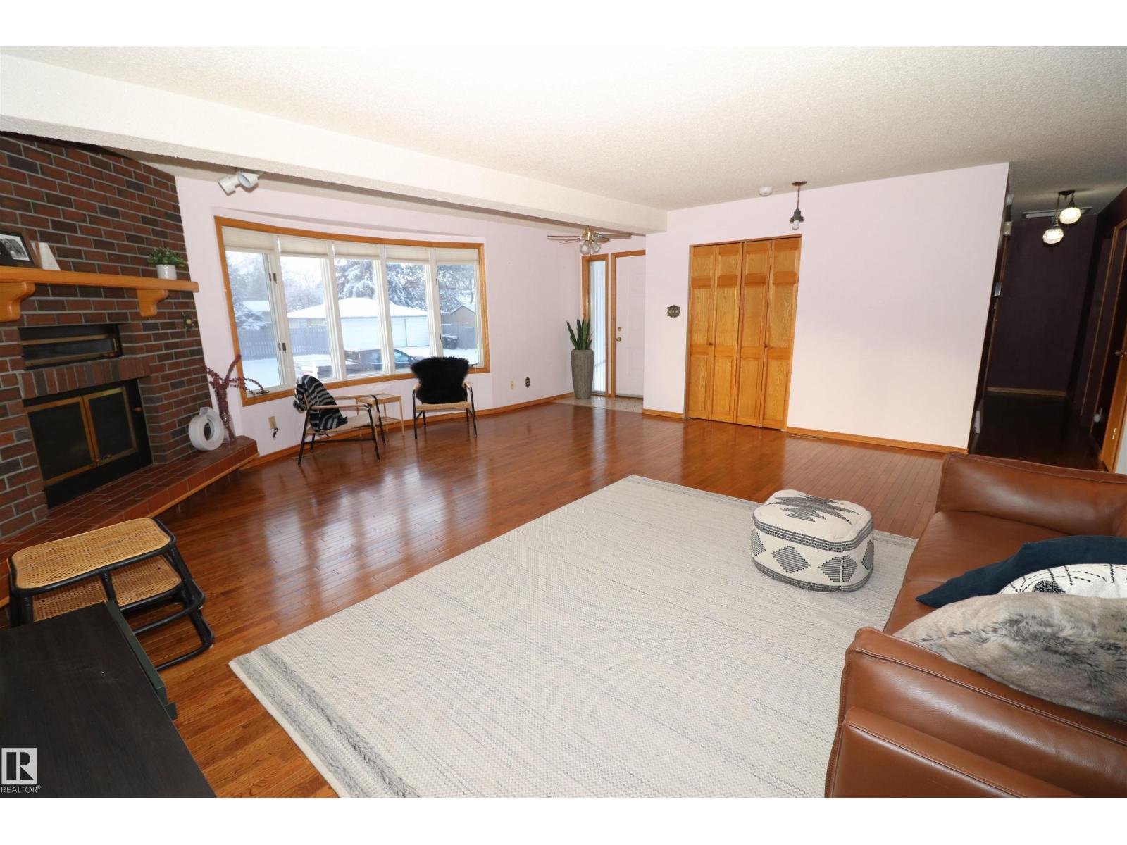 1049 Mcdermid Dr, Sherwood Park, Alberta  T8A 1B7 - Photo 8 - E4465687