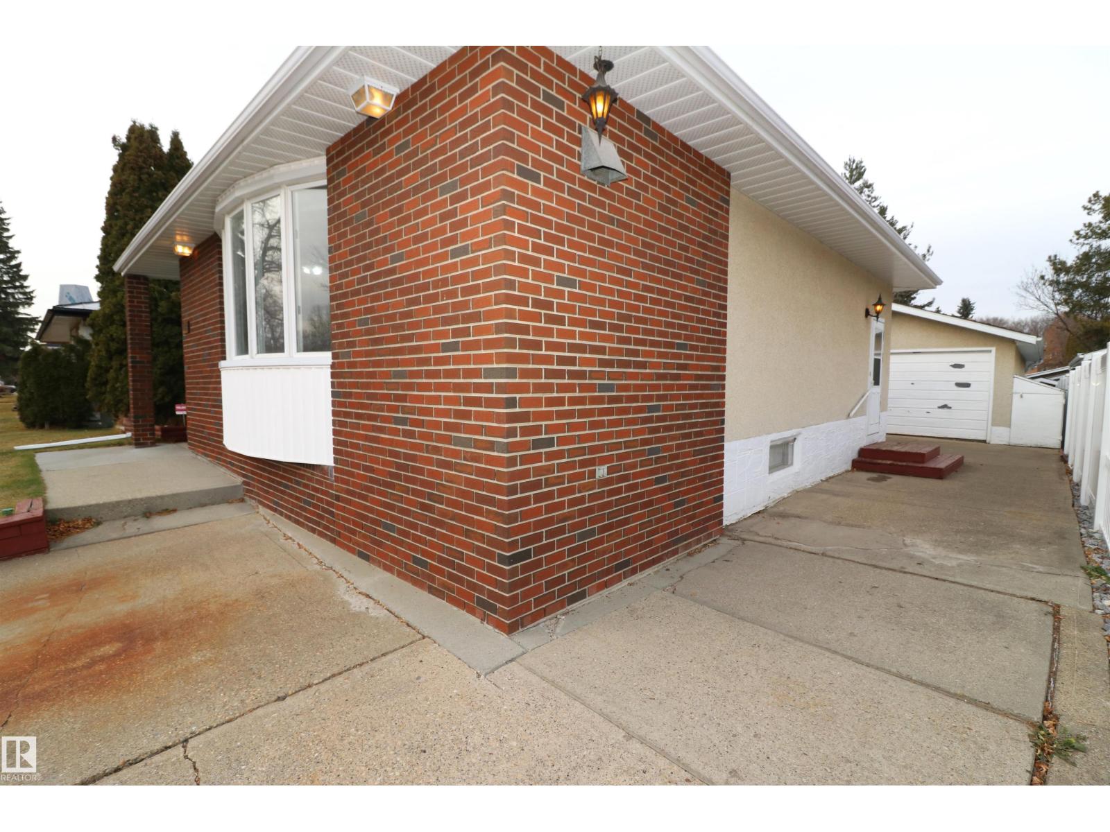 1049 Mcdermid Dr, Sherwood Park, Alberta  T8A 1B7 - Photo 41 - E4465687