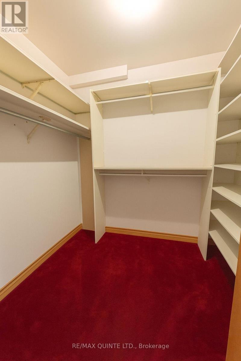 Ph#1 - 141 Dundas Street, Quinte West (Trenton Ward), Ontario  K8V 3P6 - Photo 12 - X12586336