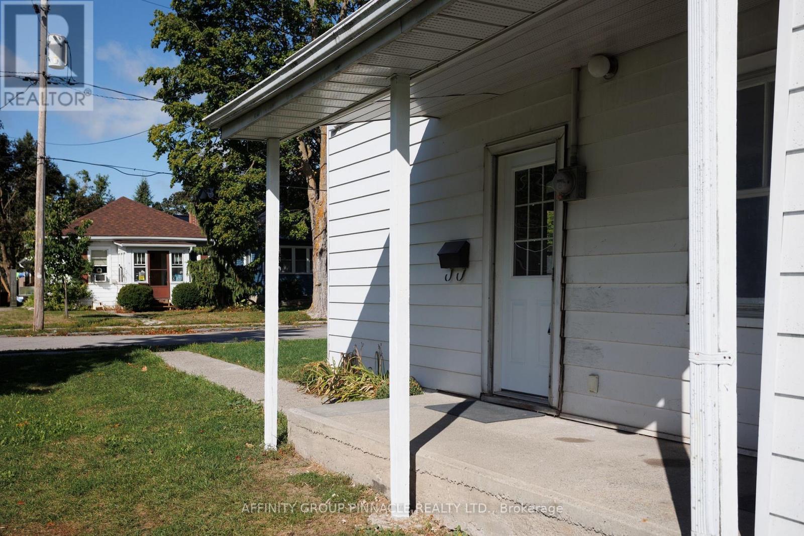 6 Duke Street, Kawartha Lakes, Ontario  K9V 2K4 - Photo 6 - X12586436