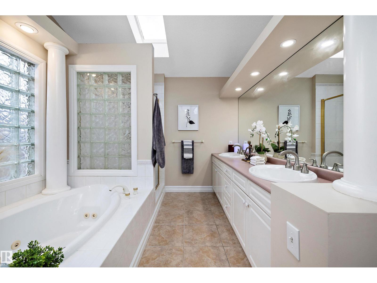 19020 86 Av Nw, Edmonton, Alberta  T5T 1Y4 - Photo 22 - E4467008