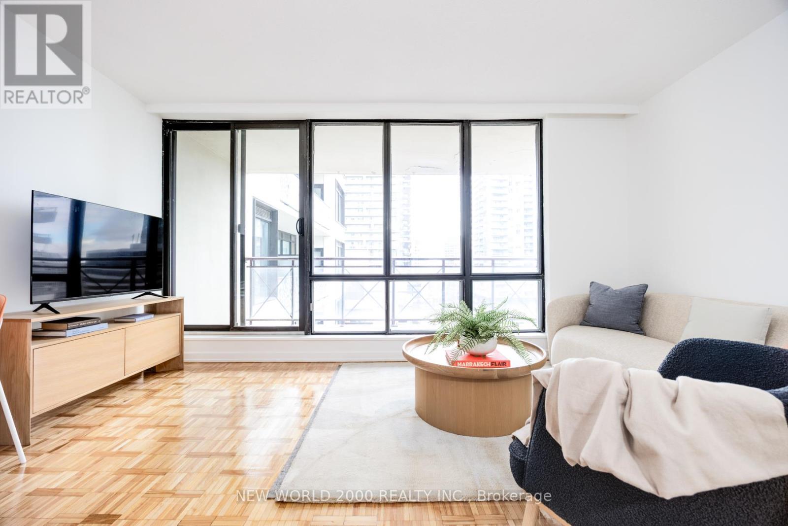 1503 - 101 Roehampton Avenue, Toronto, Ontario  M4P 2W2 - Photo 11 - C12493744