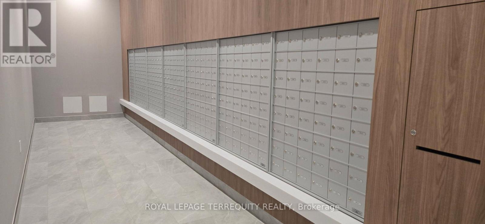 1215 - 1 Quarrington Lane, Toronto, Ontario M3C 1H7 - Photo 22 - C12584414