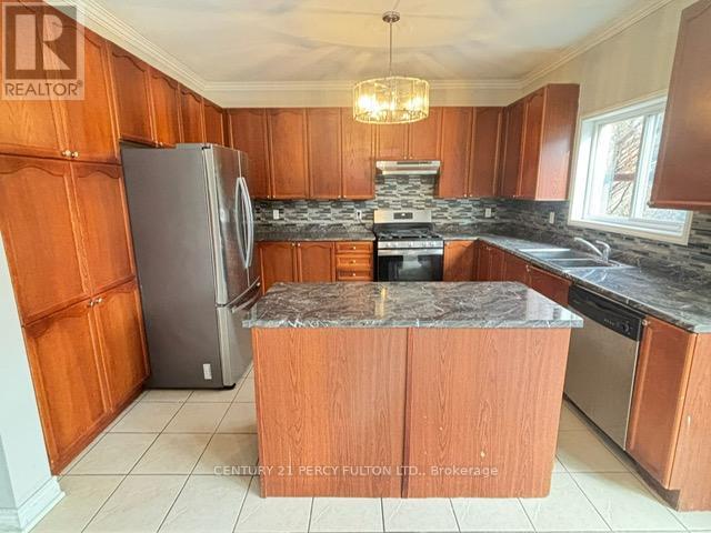 31 Williamson Drive W, Ajax, Ontario L1T 4M7 - Photo 14 - E12583330