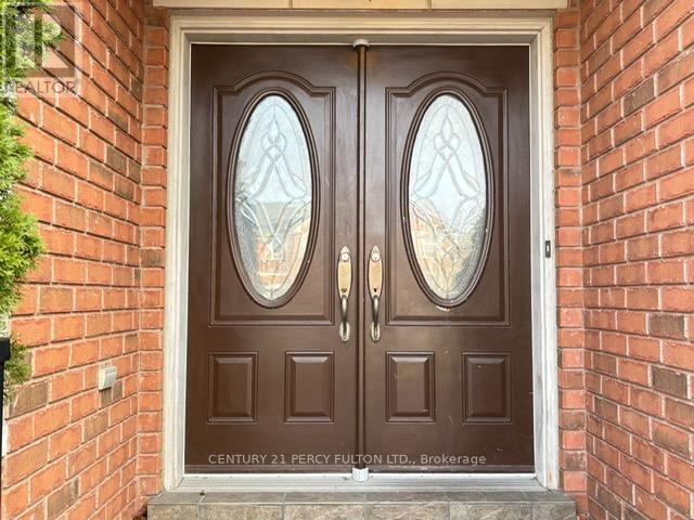 31 Williamson Drive W, Ajax, Ontario L1T 4M7 - Photo 2 - E12583330