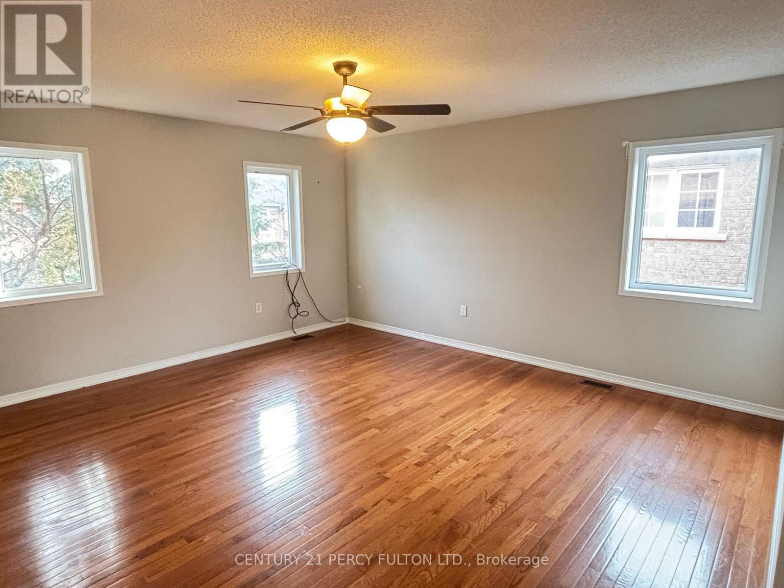 31 Williamson Drive W, Ajax, Ontario L1T 4M7 - Photo 17 - E12583330