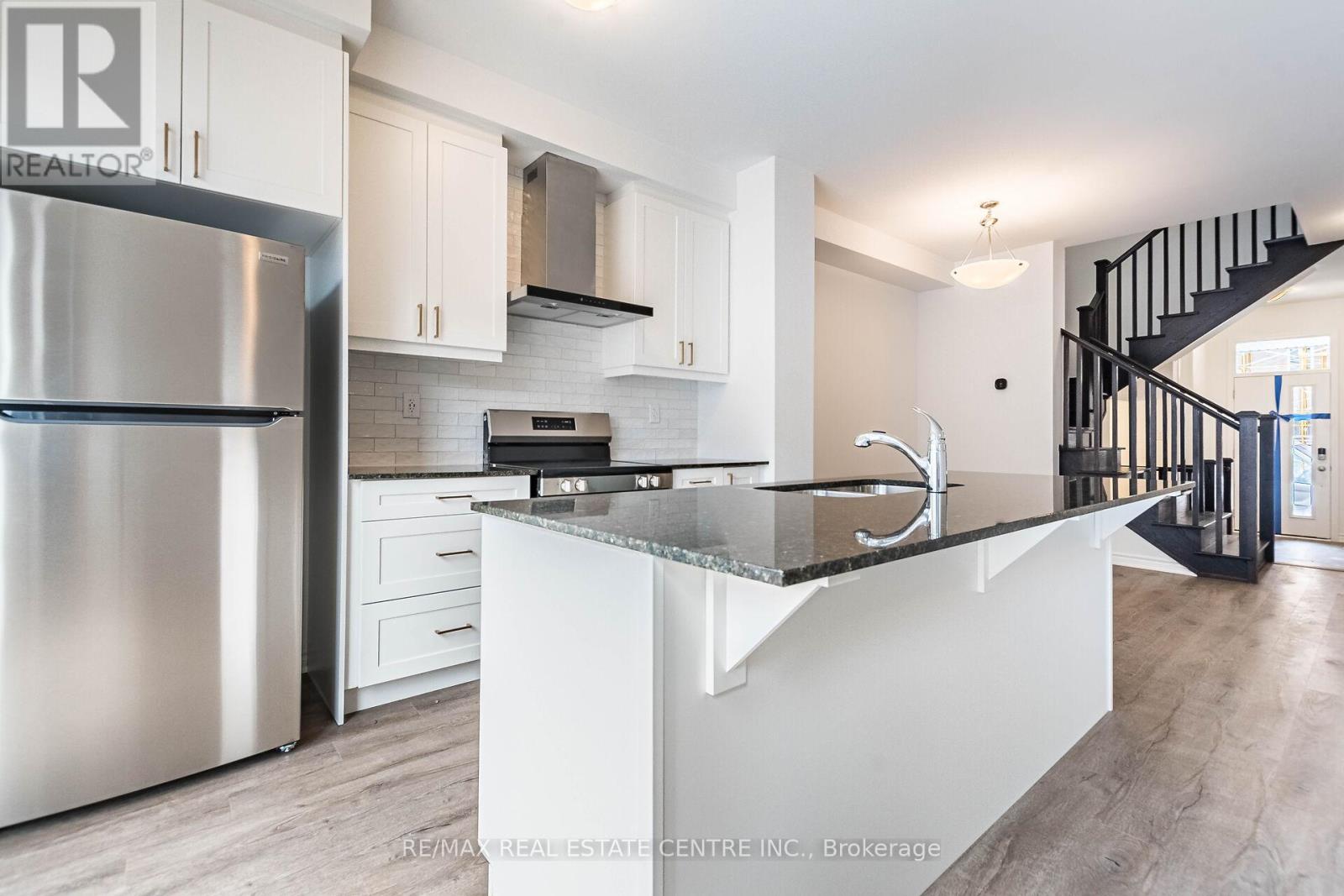 1700 Dance Court, Milton, Ontario  L9T 6H8 - Photo 14 - W12514938