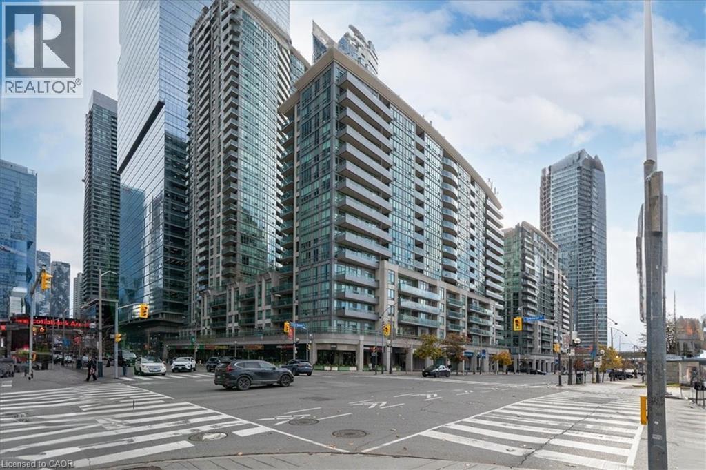 51 Lower Simcoe Street, Toronto, Ontario  M5J 3A2 - Photo 2 - 40790417