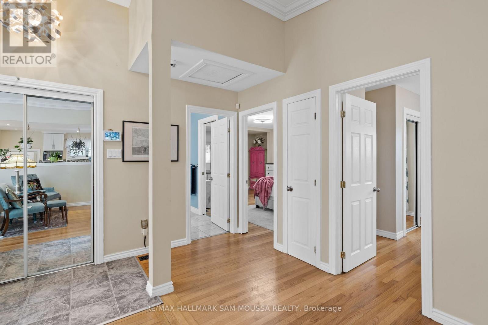 9 Quinpool Crescent, Ottawa, Ontario  K2H 6H9 - Photo 18 - X12578618