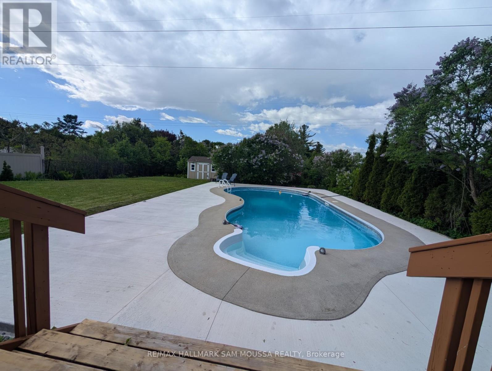 9 Quinpool Crescent, Ottawa, Ontario  K2H 6H9 - Photo 41 - X12578618