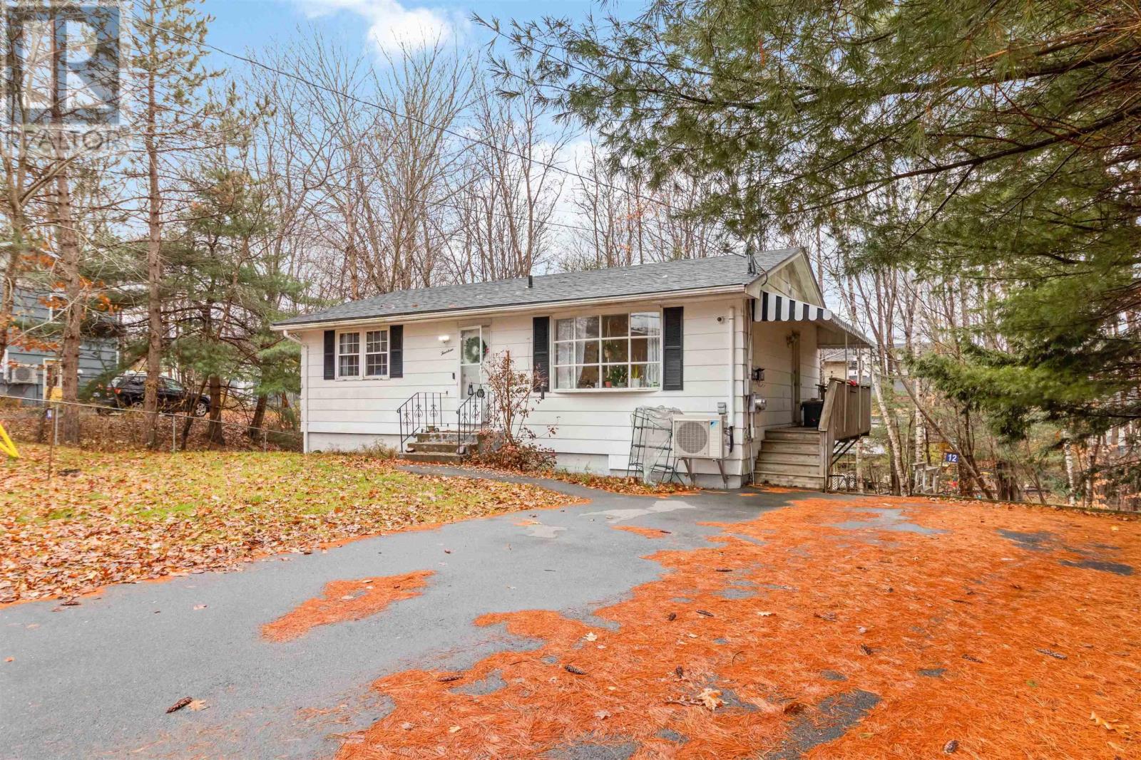 14 Dublin Avenue, Bridgewater, Nova Scotia  B4V 1Z5 - Photo 1 - 202528751