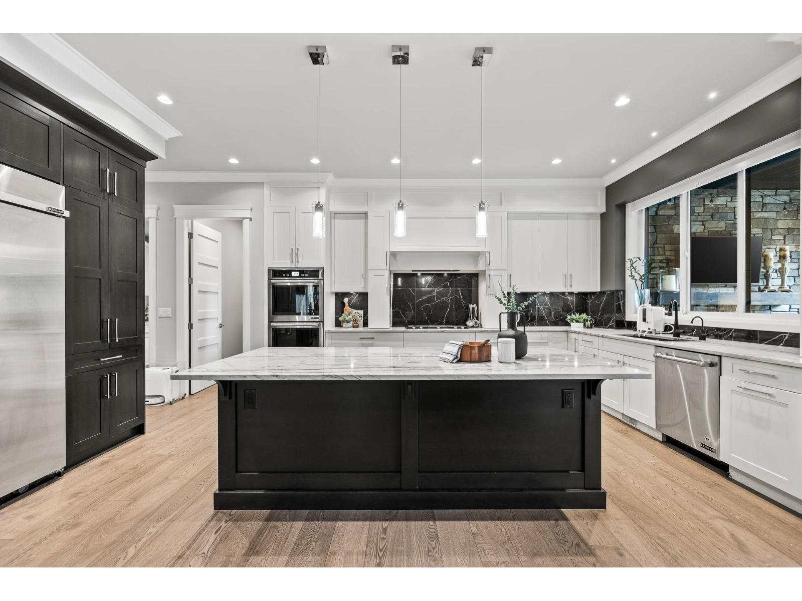 16428 28 Avenue, Surrey, British Columbia  V3Z 0A9 - Photo 8 - R3047555