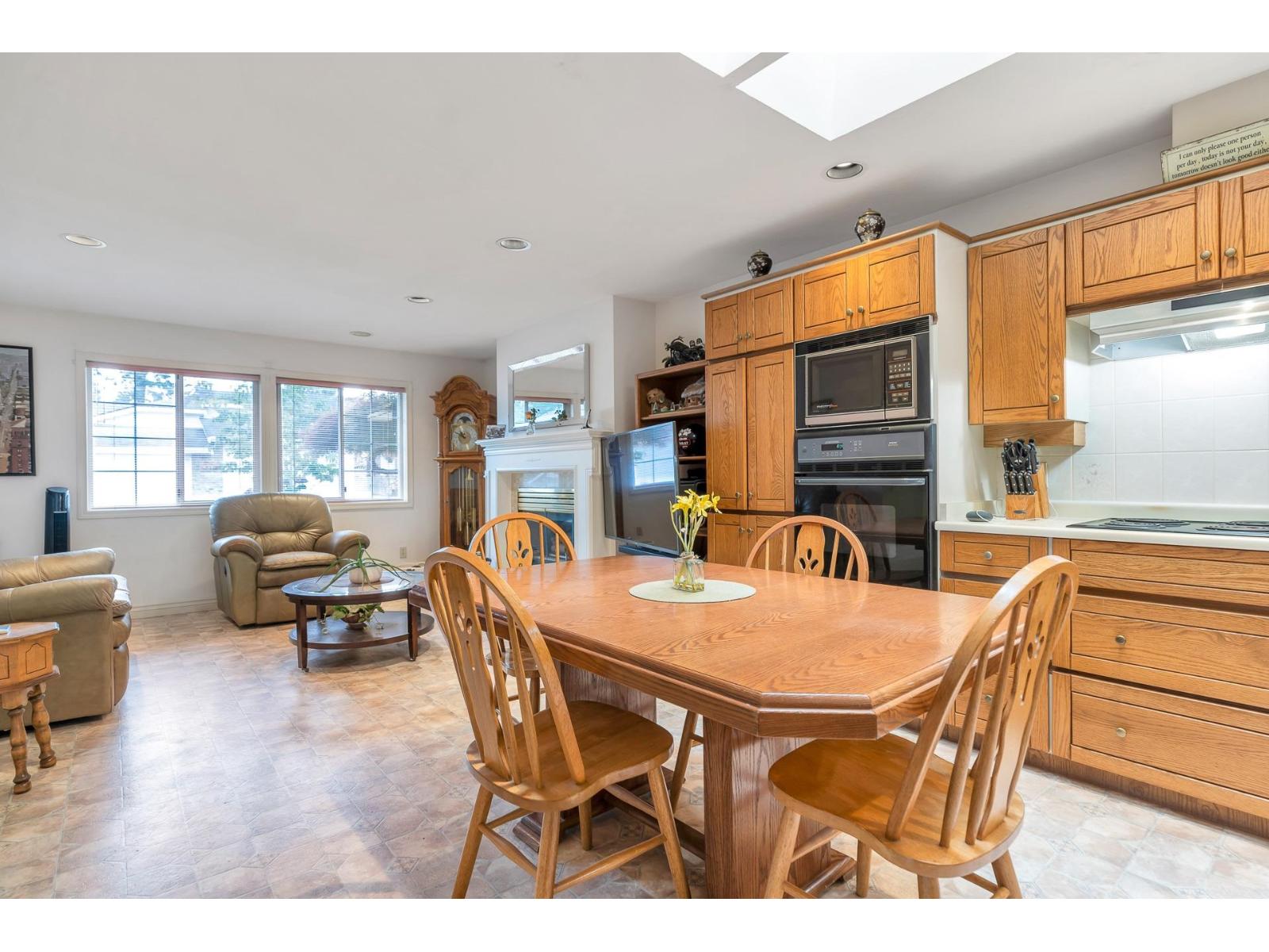 18 5051 203 Street, Langley, British Columbia  V3A 1V5 - Photo 11 - R3070695