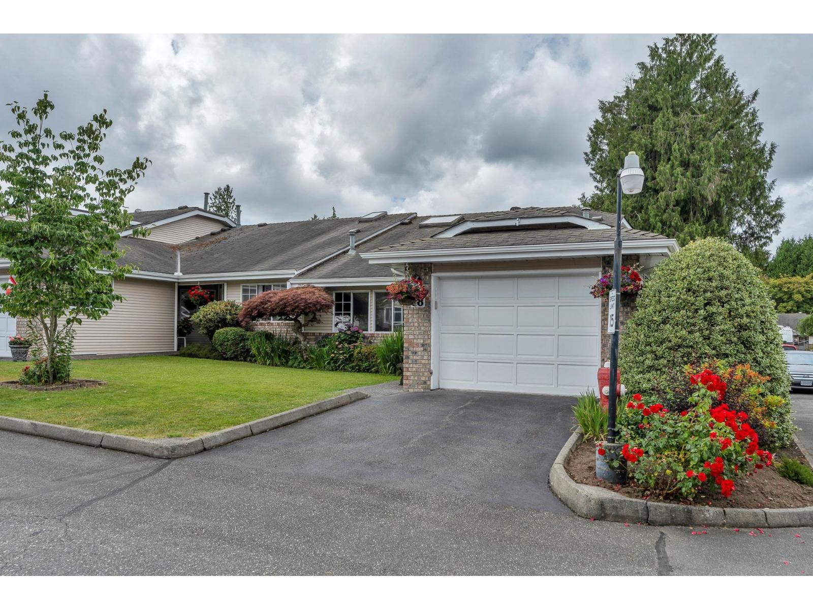 18 5051 203 Street, Langley, British Columbia  V3A 1V5 - Photo 3 - R3070695