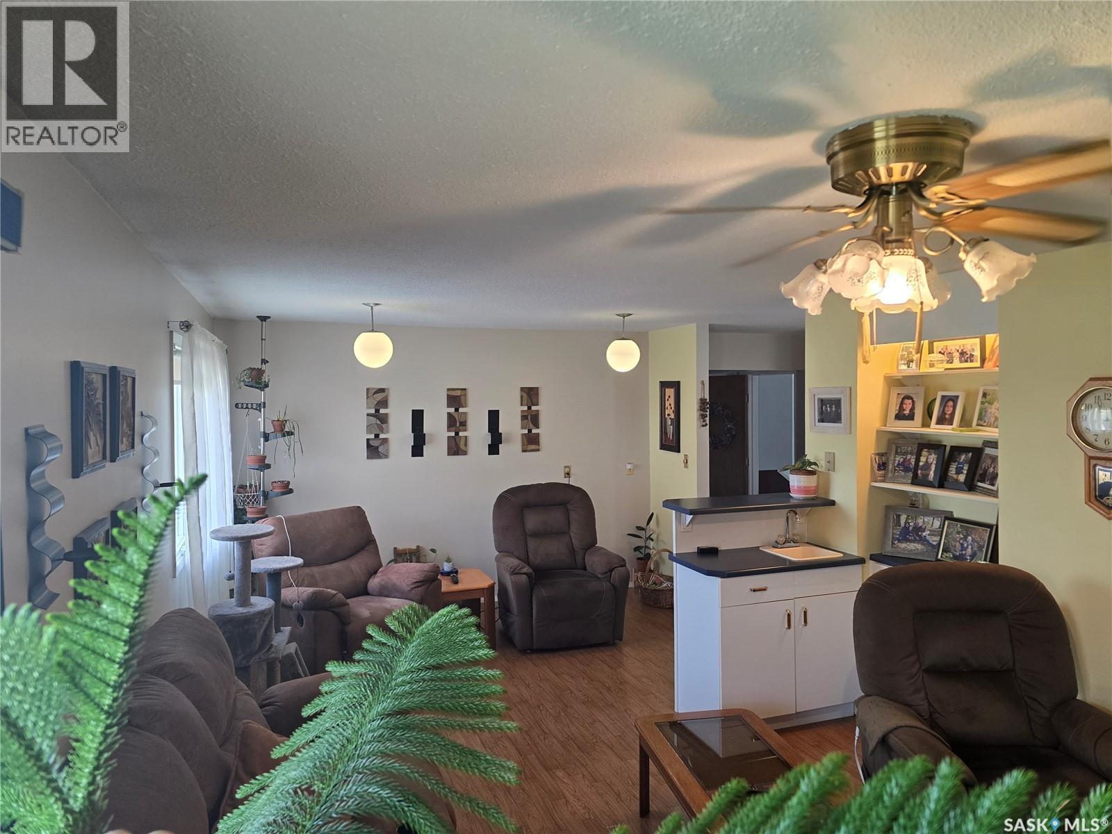 Abcd 201 King Street, Punnichy, Saskatchewan  S0A 3C0 - Photo 32 - SK024909