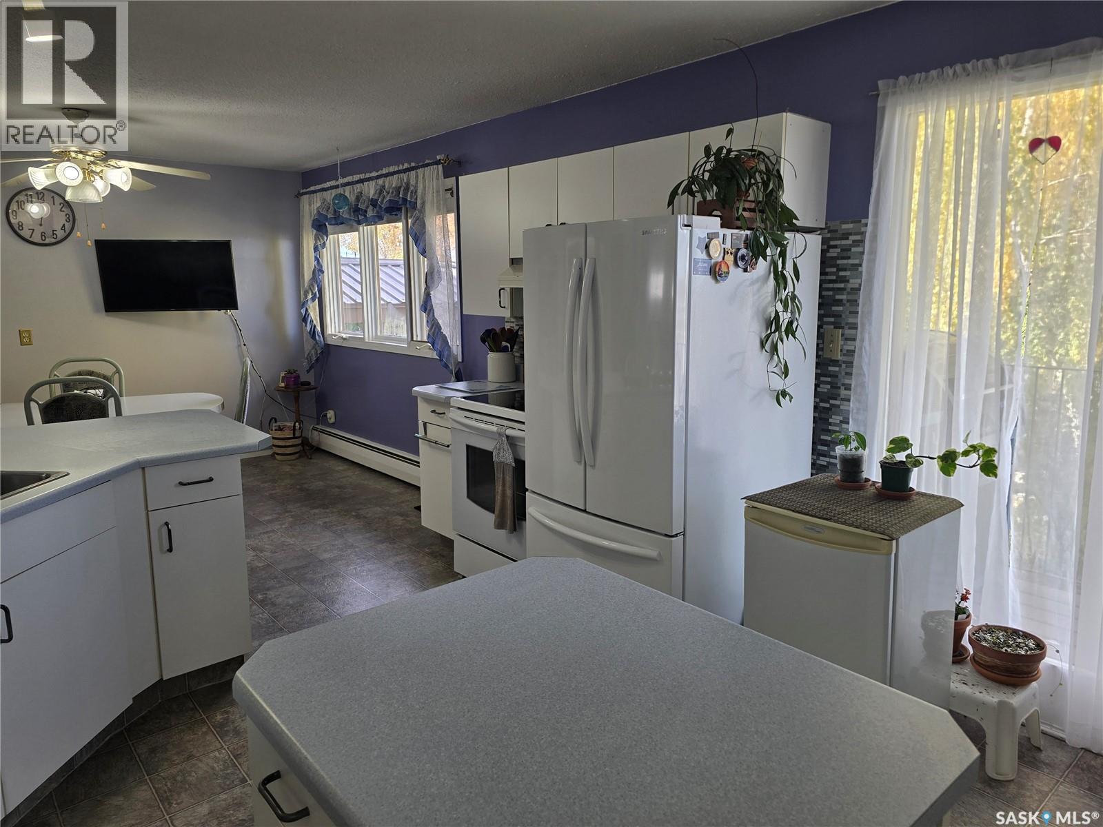 Abcd 201 King Street, Punnichy, Saskatchewan  S0A 3C0 - Photo 40 - SK024909