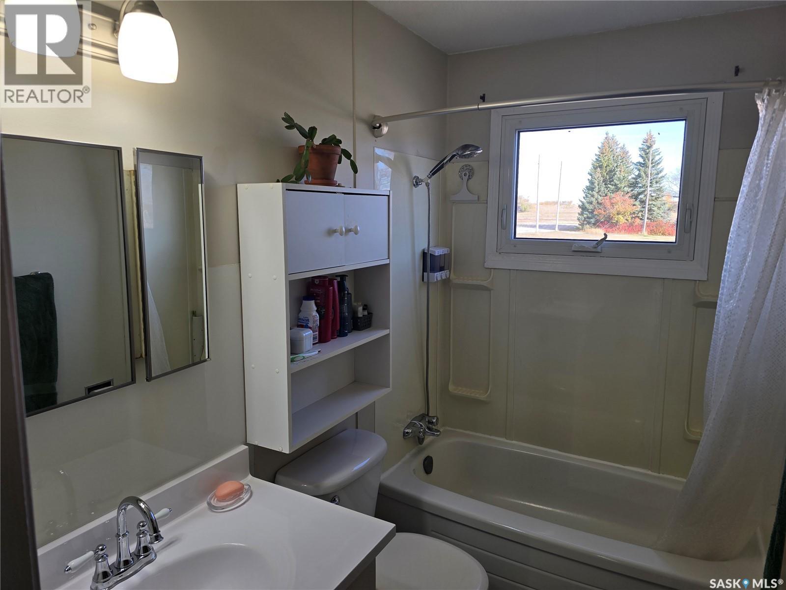 Abcd 201 King Street, Punnichy, Saskatchewan  S0A 3C0 - Photo 44 - SK024909