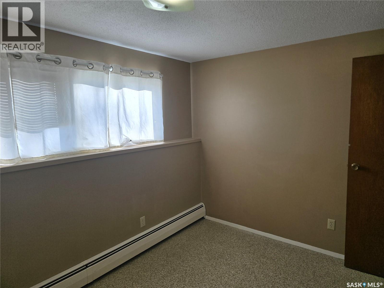 Abcd 201 King Street, Punnichy, Saskatchewan  S0A 3C0 - Photo 6 - SK024909