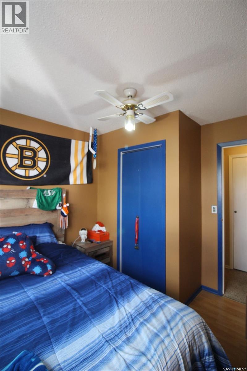 622 9th Street W, Shaunavon, Saskatchewan  S0N 2M0 - Photo 14 - SK024908