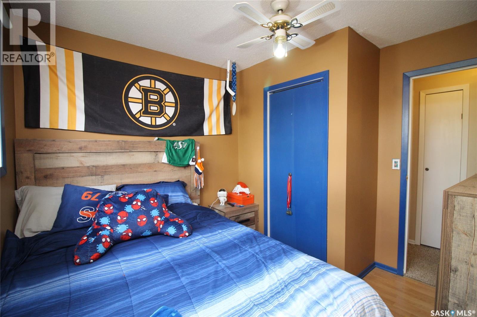 622 9th Street W, Shaunavon, Saskatchewan  S0N 2M0 - Photo 15 - SK024908