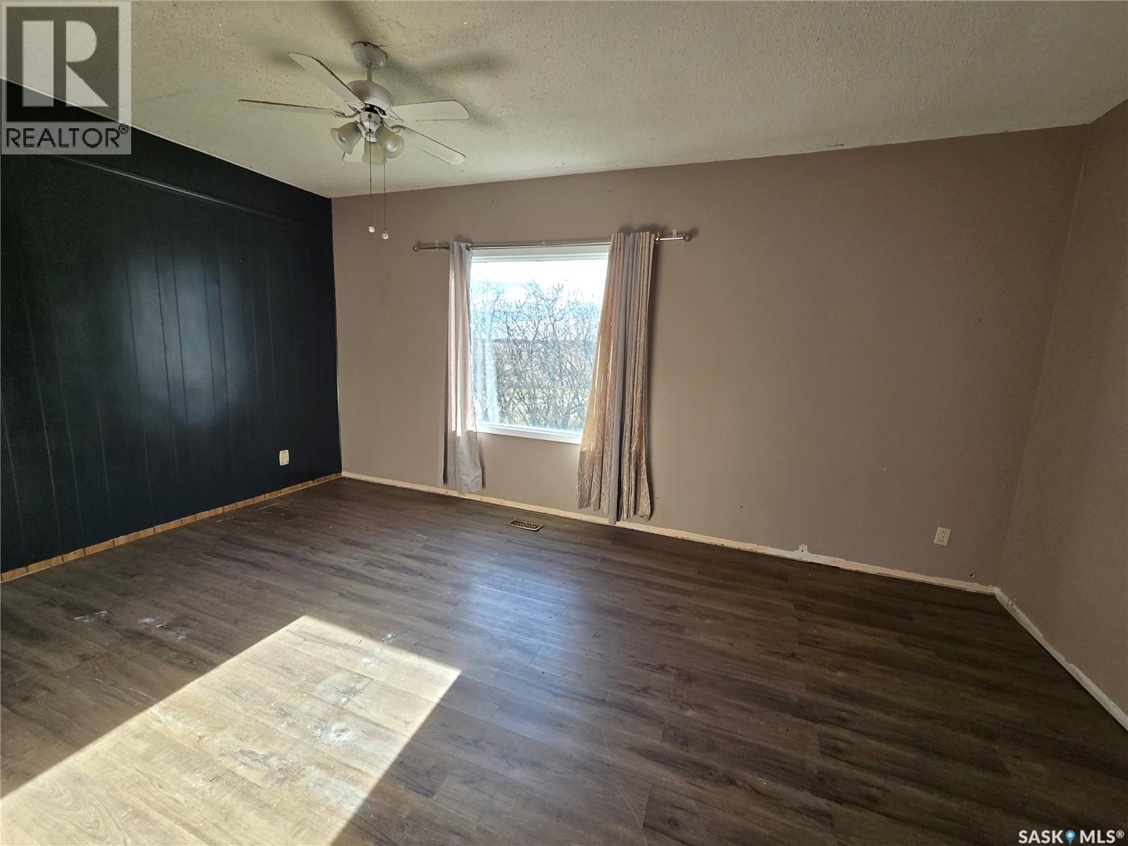 Yellow House Acreage, Wawken Rm No. 93, Saskatchewan  S0G 2R0 - Photo 12 - SK024867