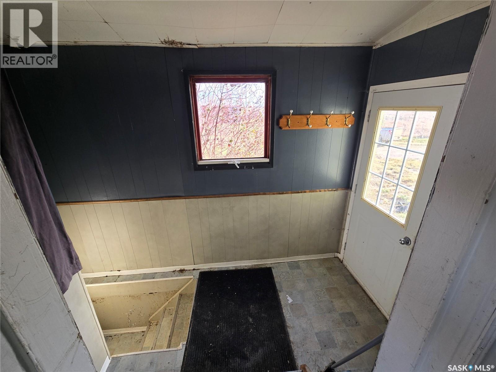 Yellow House Acreage, Wawken Rm No. 93, Saskatchewan  S0G 2R0 - Photo 6 - SK024867