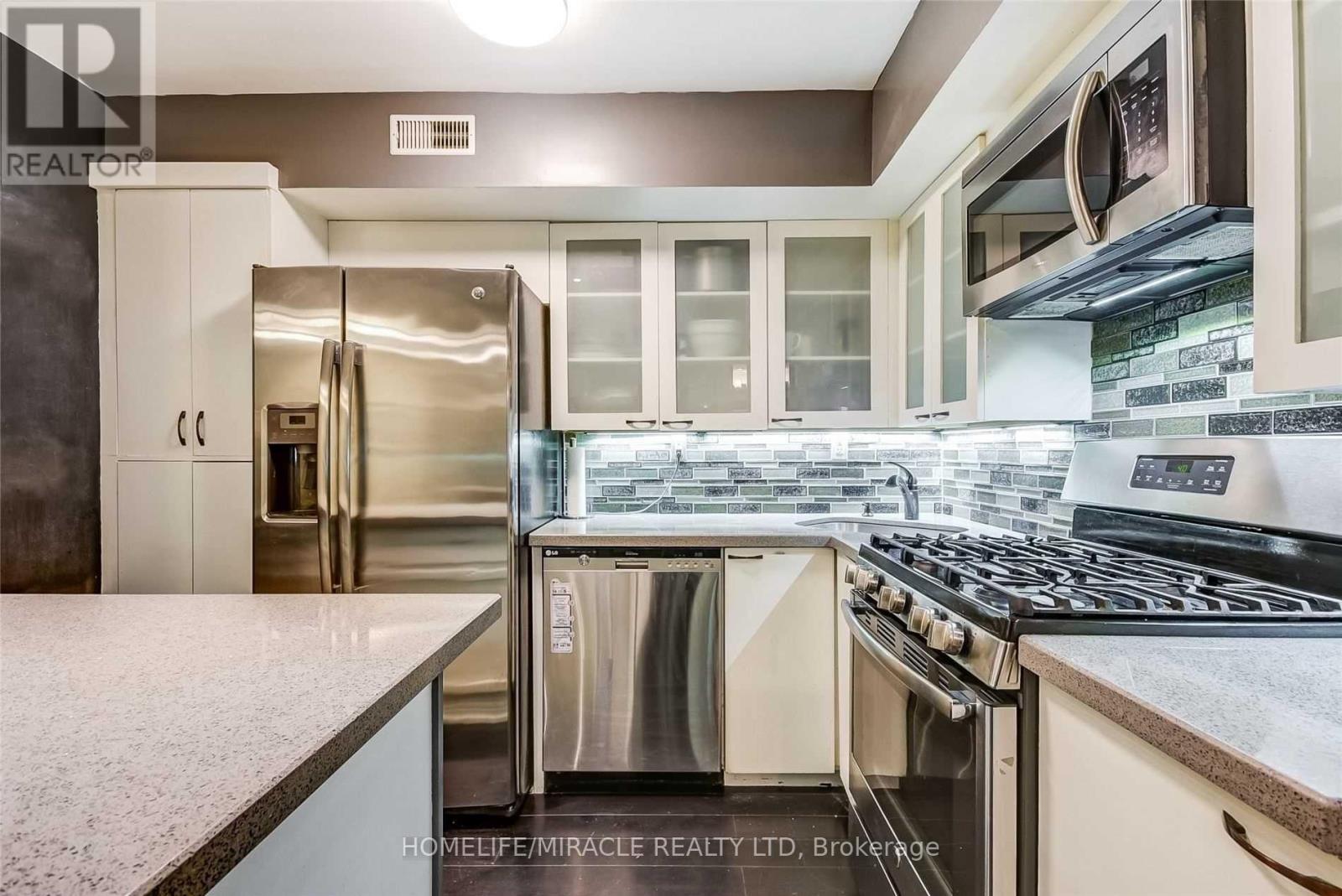 35 - 17 Pembroke Street, Toronto, Ontario  M5A 2N6 - Photo 10 - C12586328