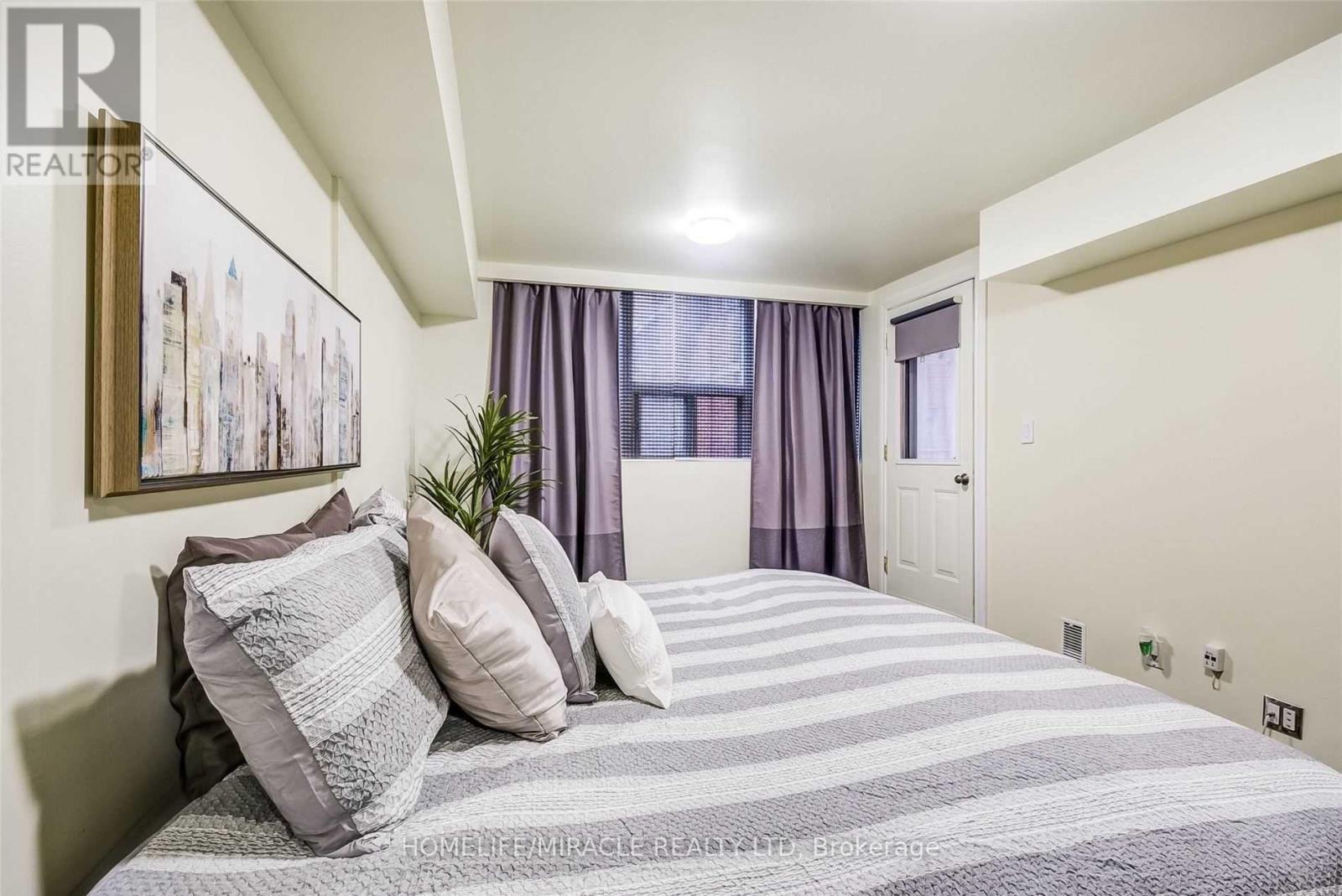 35 - 17 Pembroke Street, Toronto, Ontario  M5A 2N6 - Photo 17 - C12586328