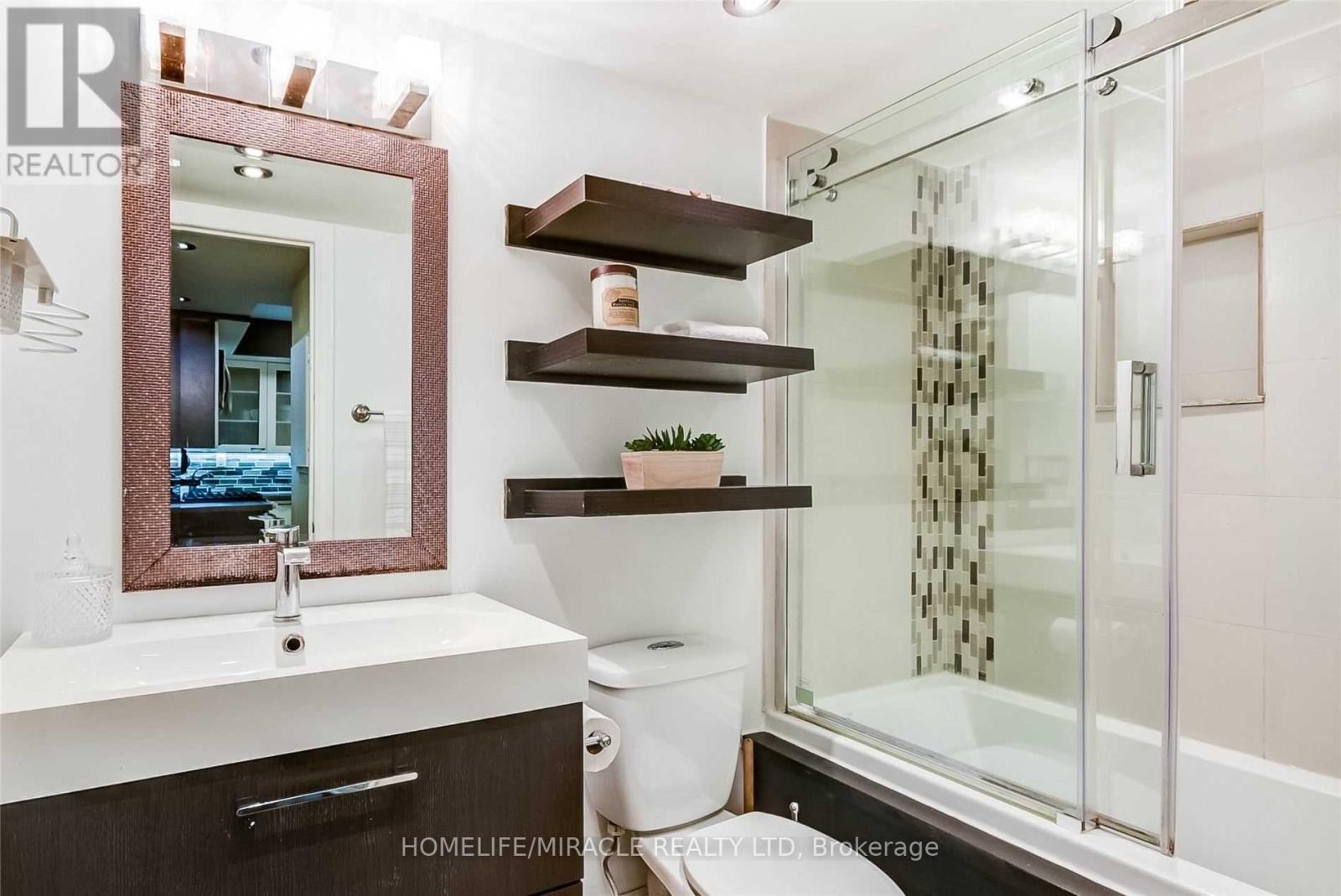 35 - 17 Pembroke Street, Toronto, Ontario  M5A 2N6 - Photo 18 - C12586328