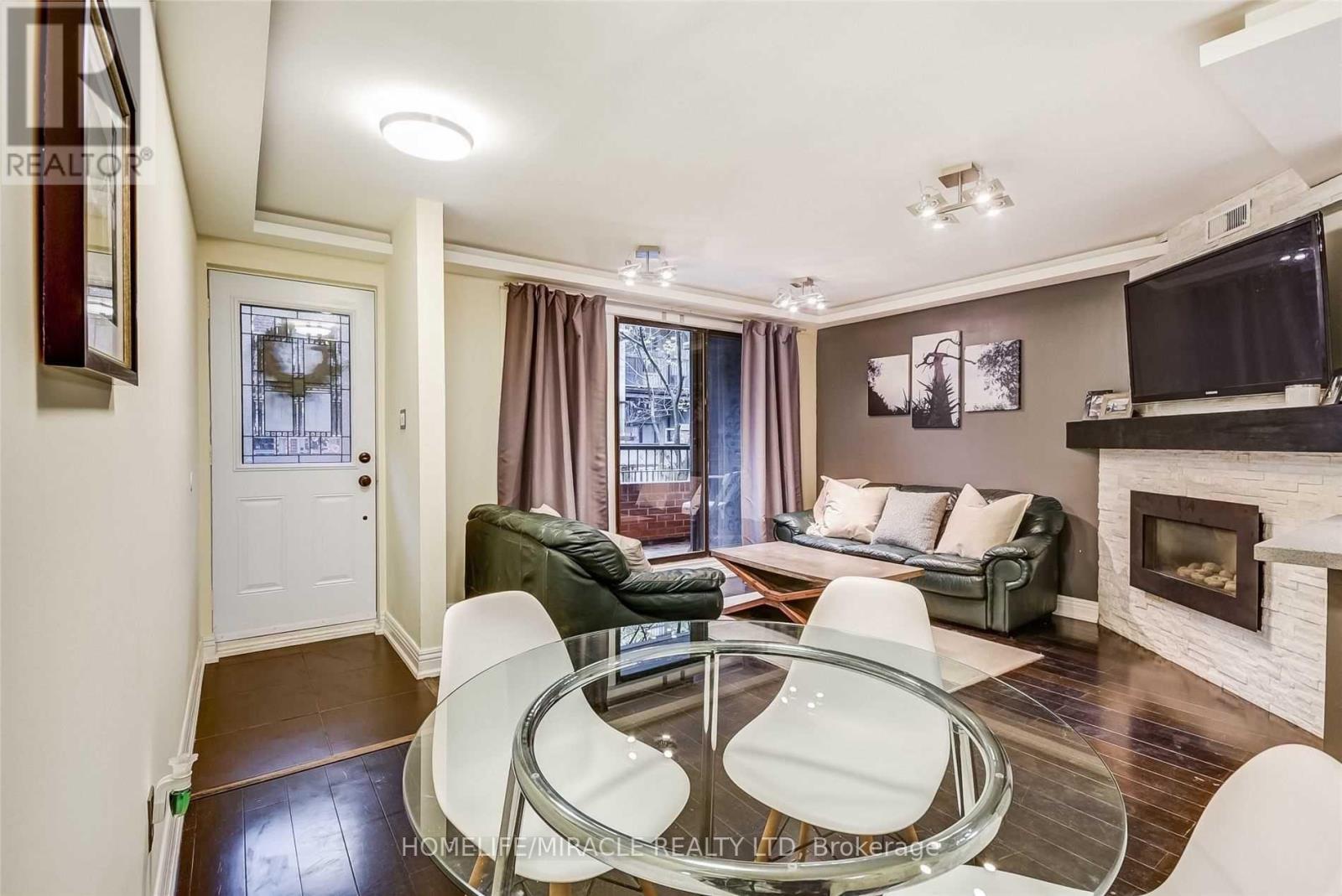 35 - 17 Pembroke Street, Toronto, Ontario  M5A 2N6 - Photo 6 - C12586328