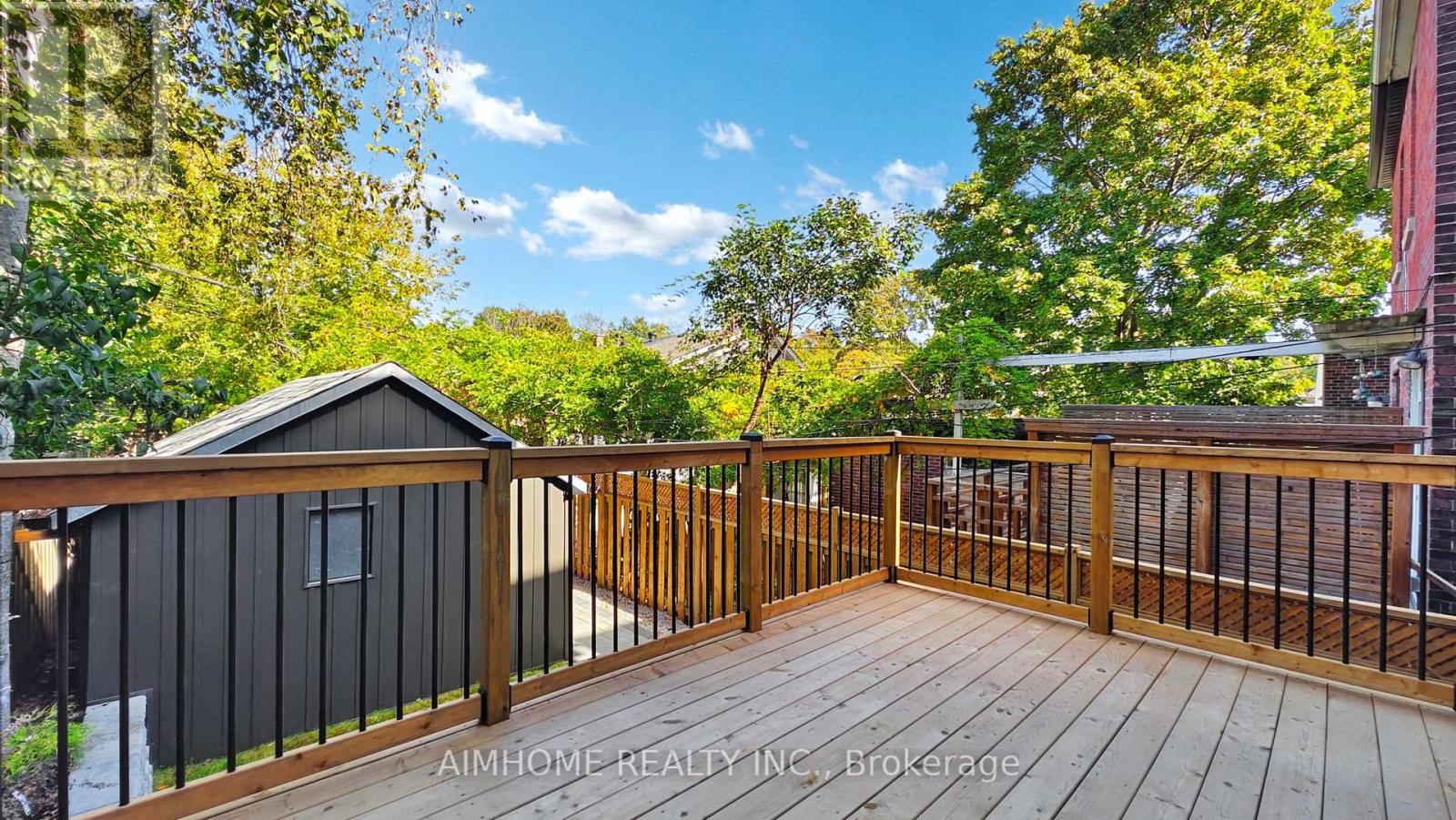 38 Sparkhall Avenue, Toronto, Ontario  M4K 1G5 - Photo 37 - E12586324