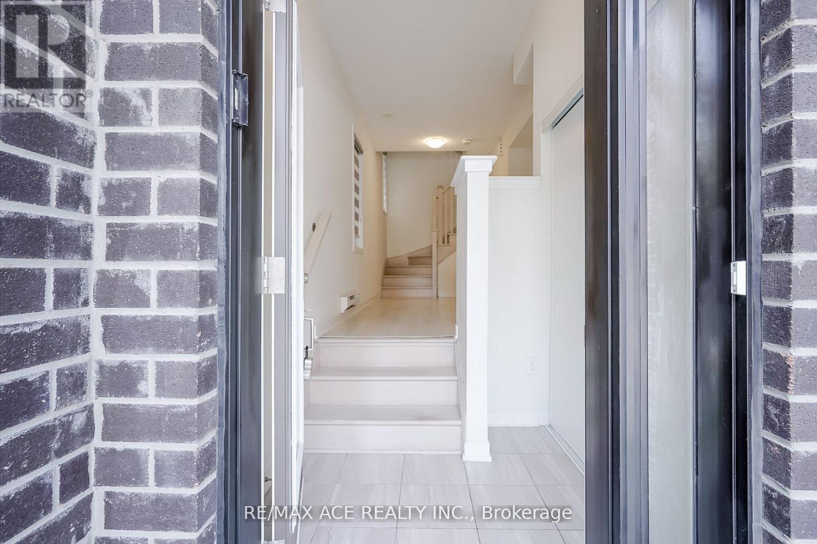 1501 - 1865 Pickering Parkway, Pickering, Ontario  L1V 0H2 - Photo 3 - E12586340