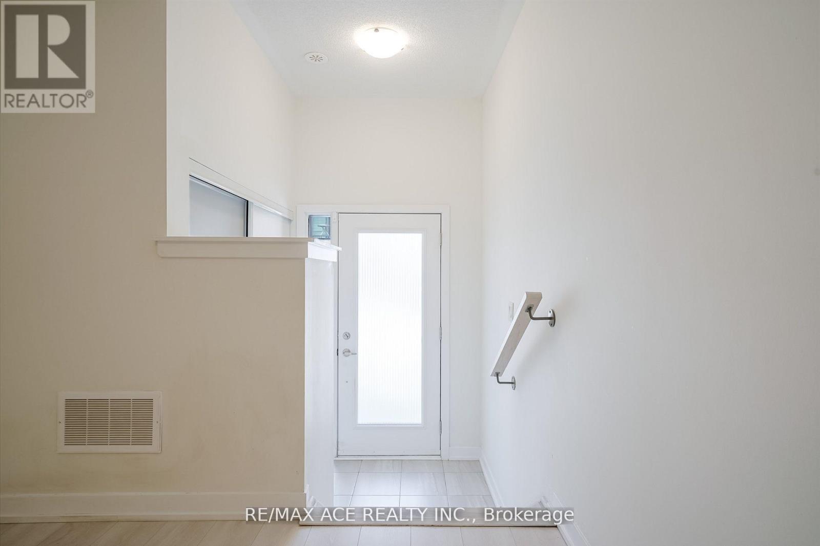 1501 - 1865 Pickering Parkway, Pickering, Ontario  L1V 0H2 - Photo 4 - E12586340