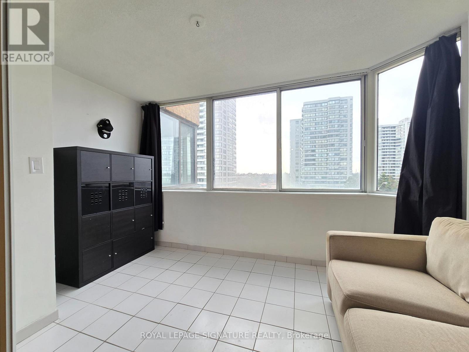 507 - 80 Alton Towers Circle, Toronto, Ontario  M1V 5E8 - Photo 9 - E12586412