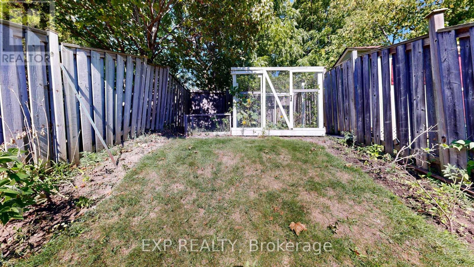 96 Conn Smythe Drive, Toronto, Ontario  M1J 3P5 - Photo 30 - E12586482