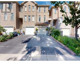 96 CONN SMYTHE DRIVE, Toronto, Ontario