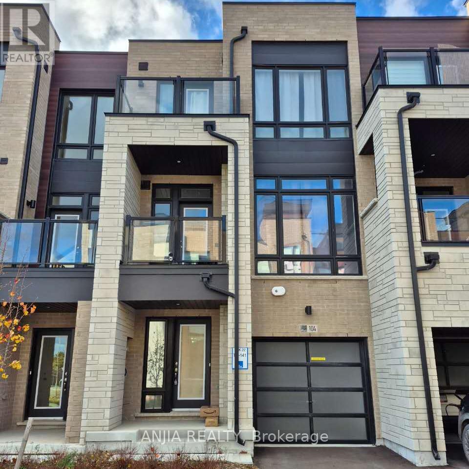 104 CREDIT LANE, Richmond Hill, Ontario