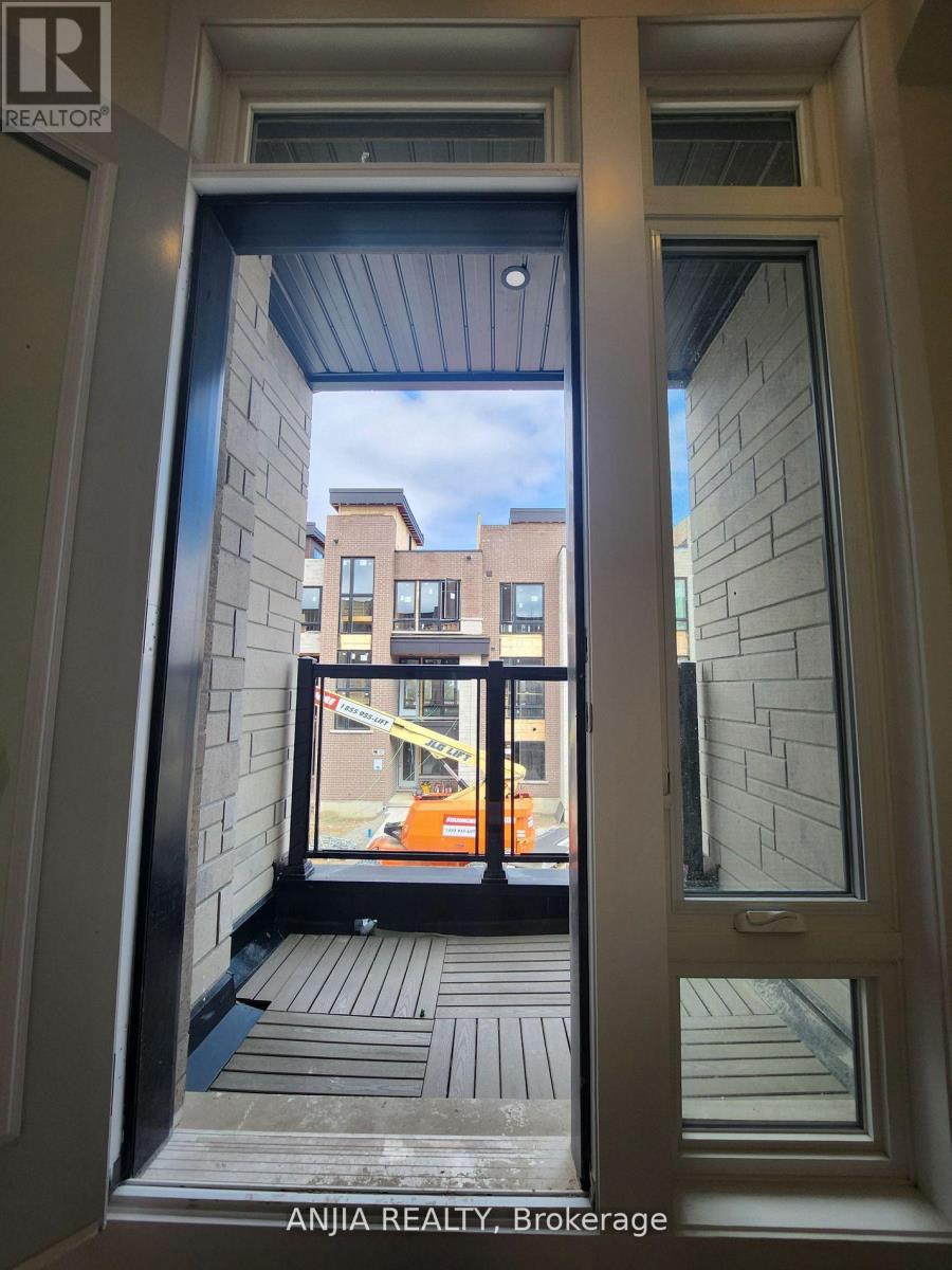 104 Credit Lane, Richmond Hill, Ontario  L4E 1G9 - Photo 20 - N12585528