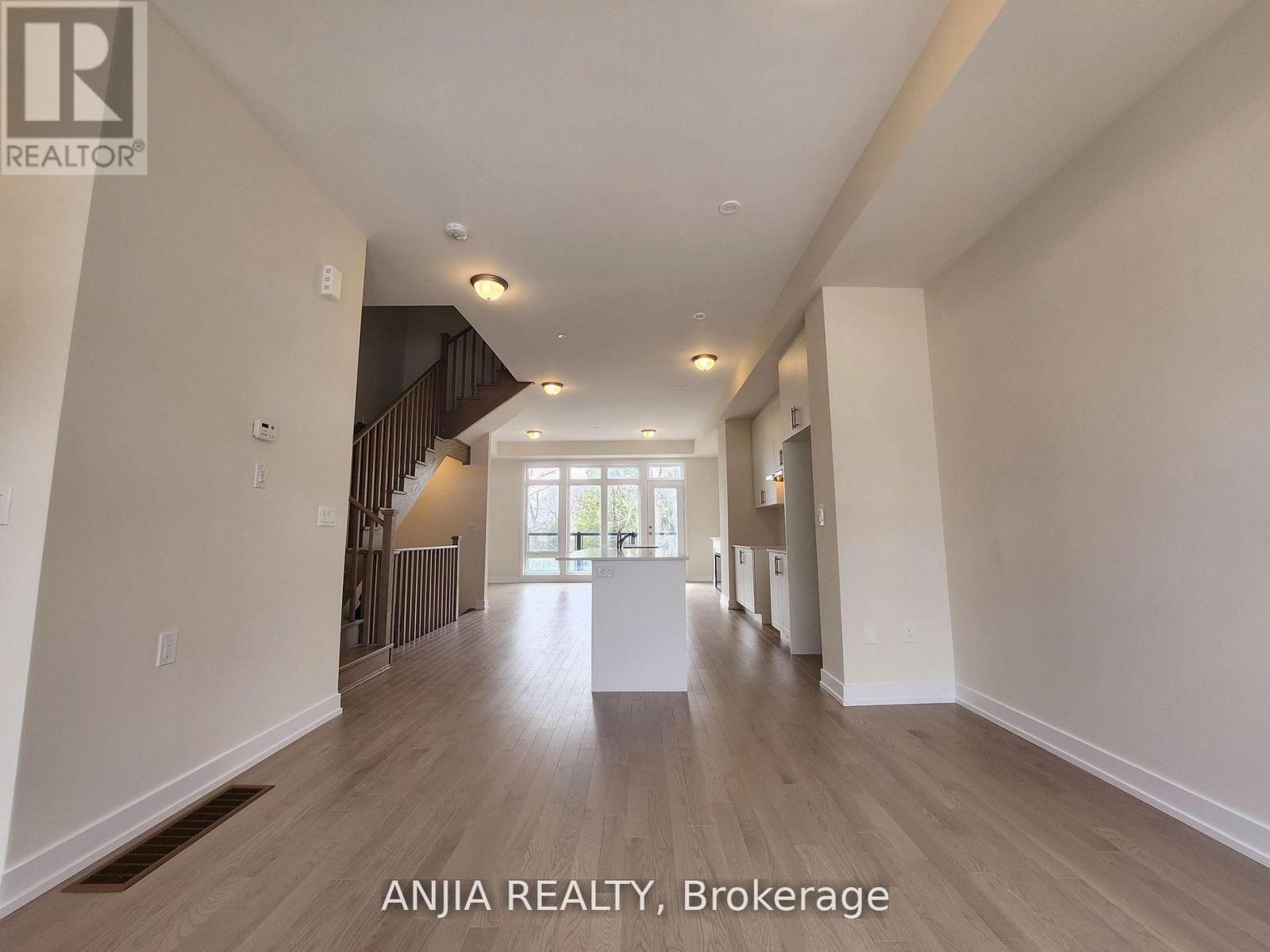 104 Credit Lane, Richmond Hill, Ontario  L4E 1G9 - Photo 17 - N12585528