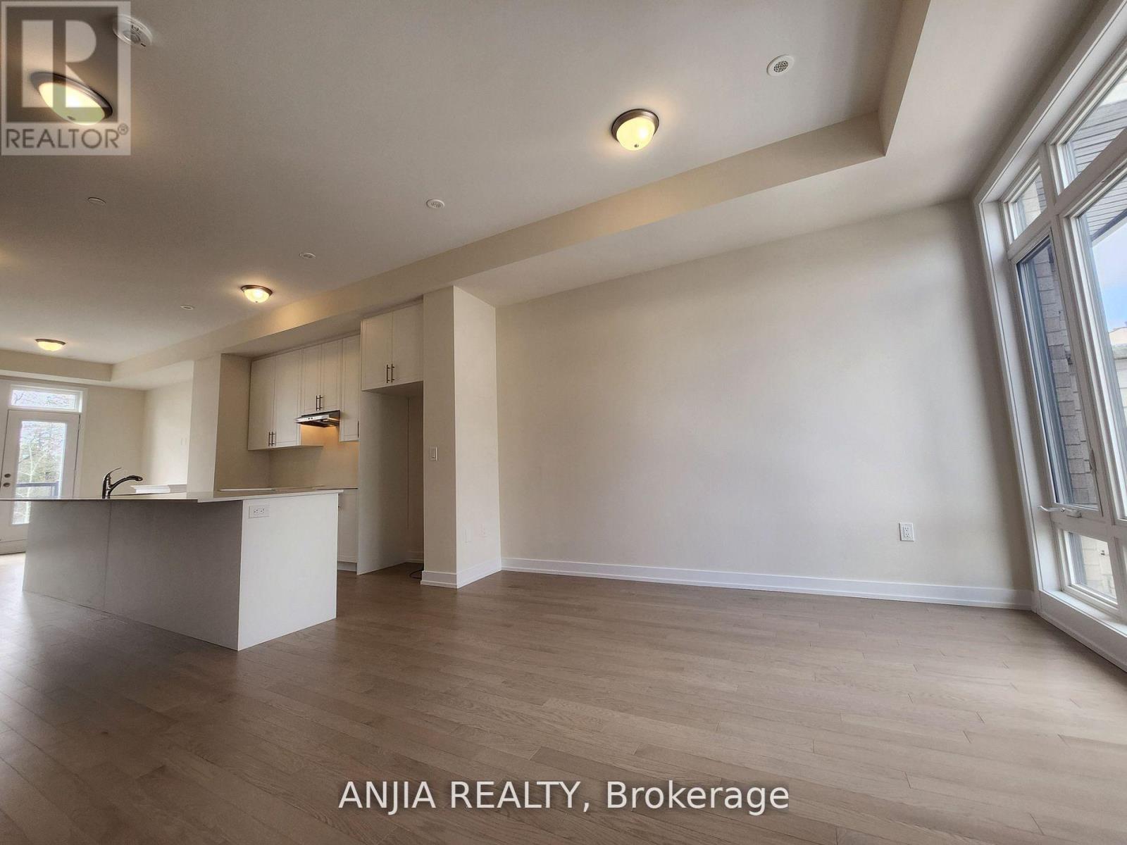 104 Credit Lane, Richmond Hill, Ontario  L4E 1G9 - Photo 18 - N12585528