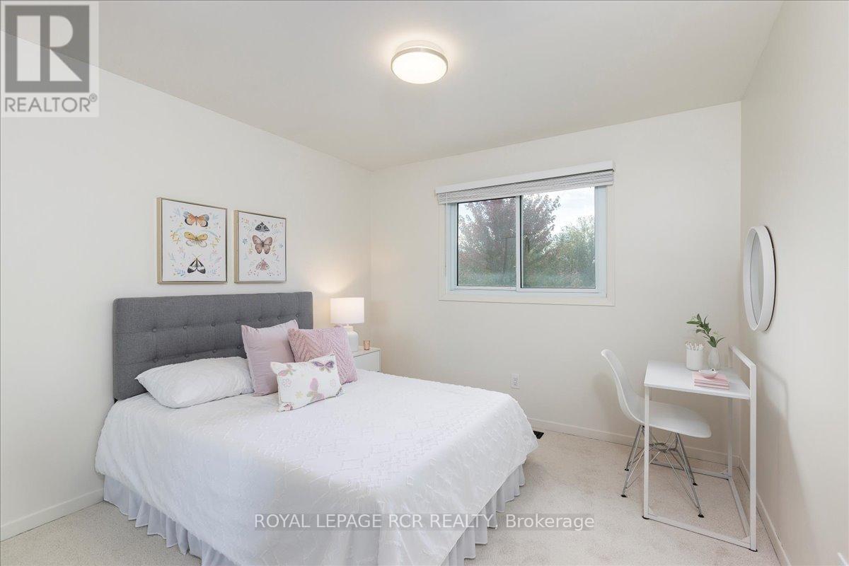 153 Stickwood Court, Newmarket, Ontario  L3Y 5V2 - Photo 14 - N12586330